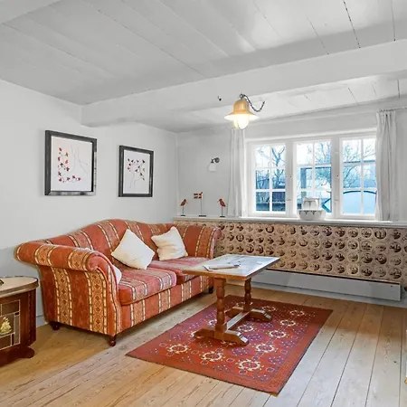 Deik - 25km From The Sea By Interhome