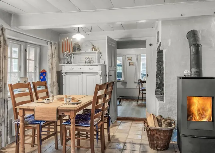 Deik - 25km From The Sea By Interhome *